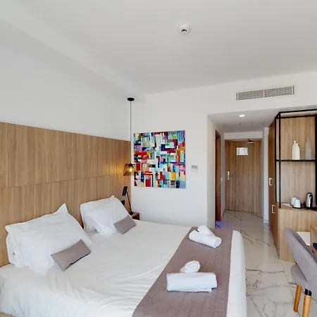 The Blue Ivy & (adults Only) Hotel