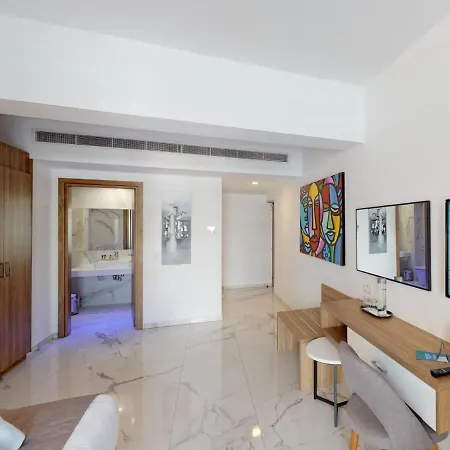 호텔 The Blue Ivy & (adults Only) 4*