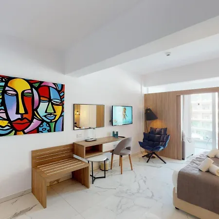 Otel The Blue Ivy & (adults Only)