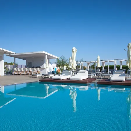 The Blue Ivy & (adults Only) Hotel 4*
