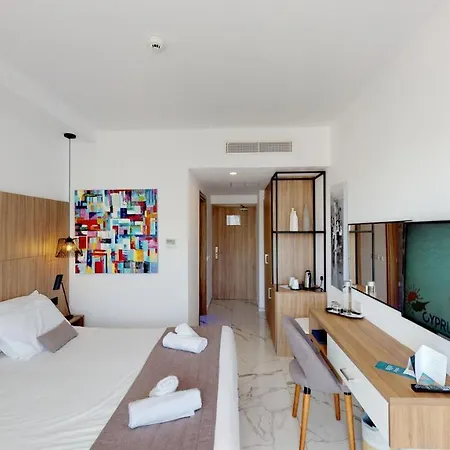 The Blue Ivy & (adults Only) Hotel