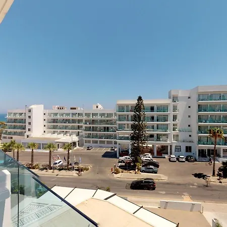 The Blue Ivy & (adults Only)