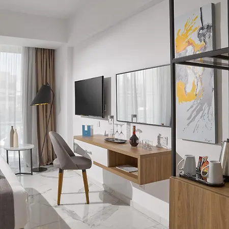 The Blue Ivy & (adults Only) Hotel Protaras