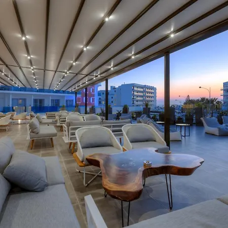 Hotel The Blue Ivy & (adults Only) 4*