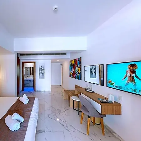 The Blue Ivy & (adults Only) Hotel