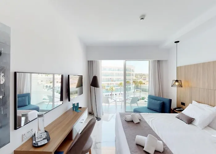 The Blue Ivy & (adults Only)