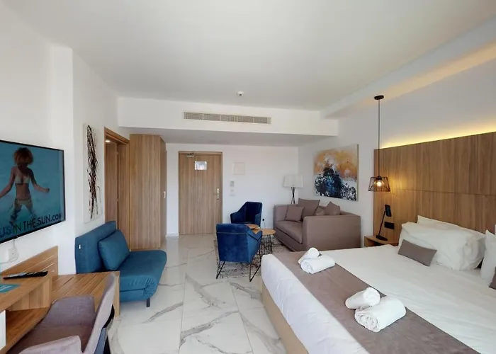 The Blue Ivy & (adults Only) 4*