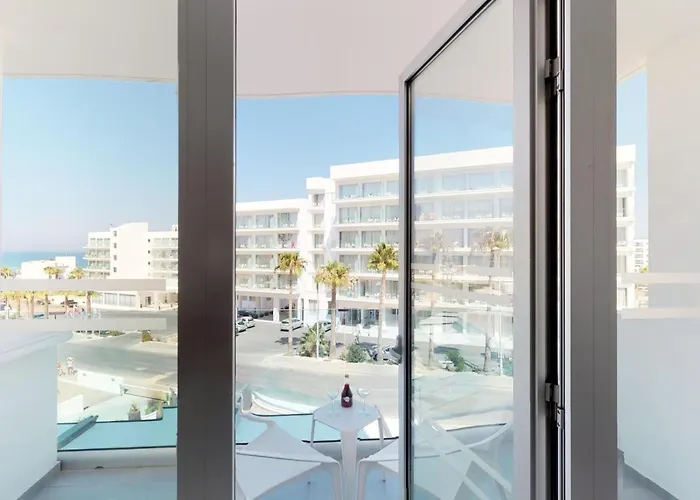 The Blue Ivy & (adults Only)