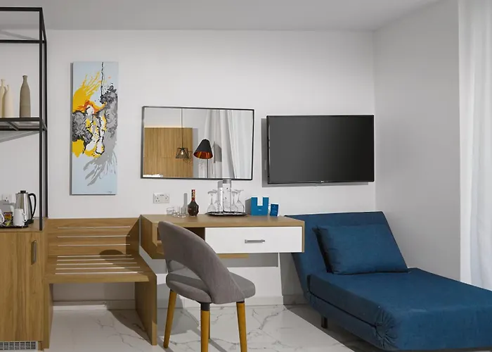 The Blue Ivy & (adults Only) 4* Πρωταράς