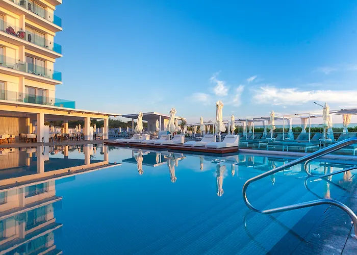 The Blue Ivy & (adults Only) Ξενοδοχείο Πρωταράς