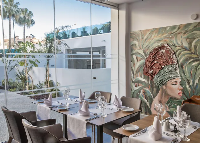 Ξενοδοχείο The Blue Ivy & (adults Only) 4*