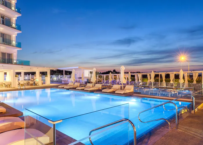 The Blue Ivy & (adults Only) Protaras